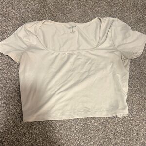 Hollister Women's Off-White Crop Top